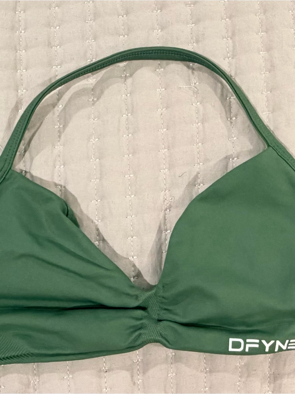 DFYNE Green Women's Sports Bra